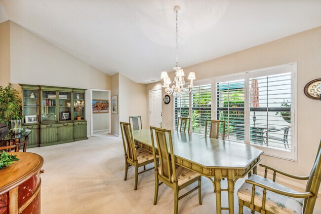 Foto del edificio - 825 Reef Point Cir