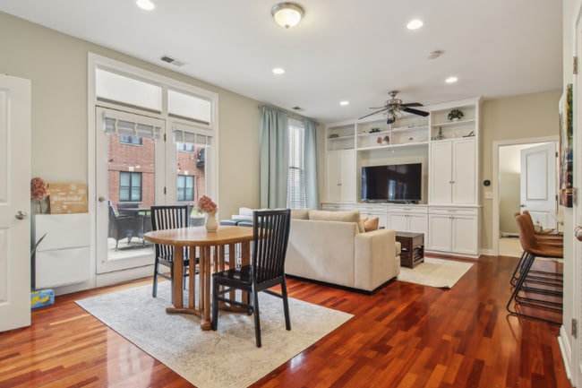 Photo - 4814 N Damen Ave Apartment