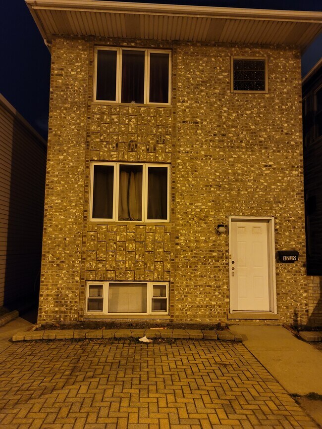 Building Photo - 1719 S Ruble St