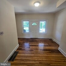 Building Photo - 4904 N Smedley St