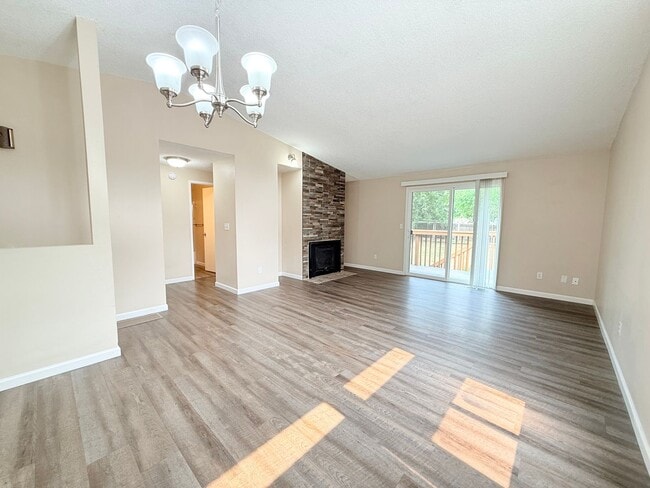 Foto del edificio - 5900 Elleson Ter