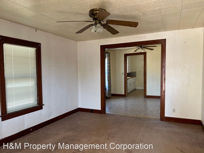 Building Photo - 2 br, 1 bath House - 152 Vine Street