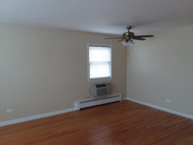 Building Photo - 6560 N Harlem Ave