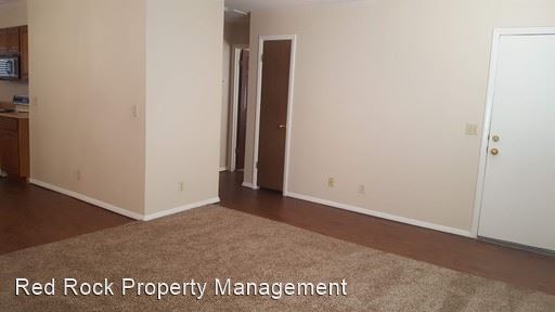 Foto del edificio - 2 br, 1 bath House - 325 N Main Street #3