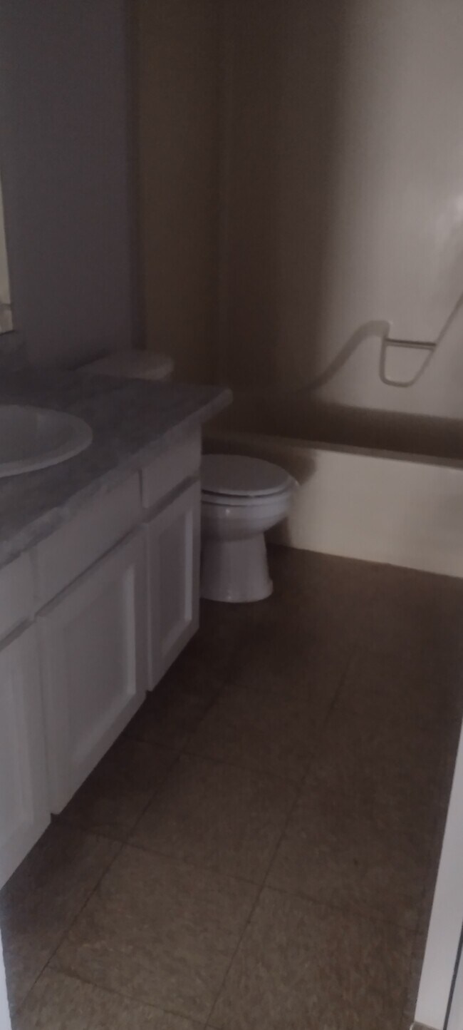 Foto del edificio - 141 Clinton Ct