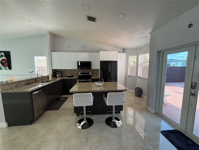 Foto del edificio - 26728 SW 128th Ct