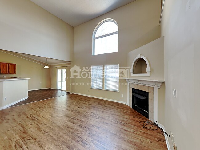 Building Photo - 4870 E Bixby Ridge Drive