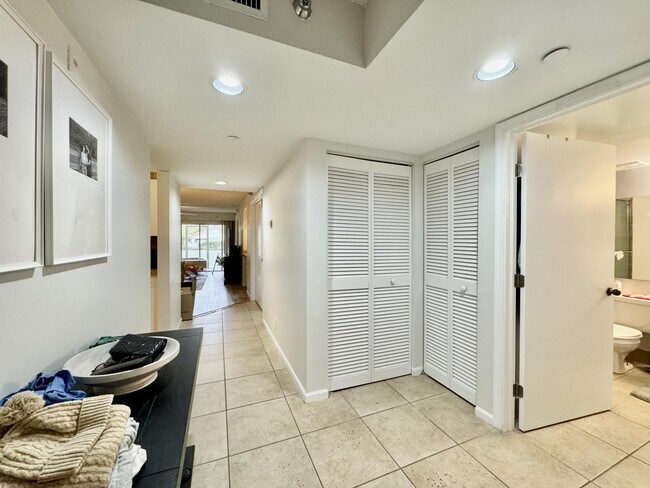 Building Photo - 340 NW 67th St