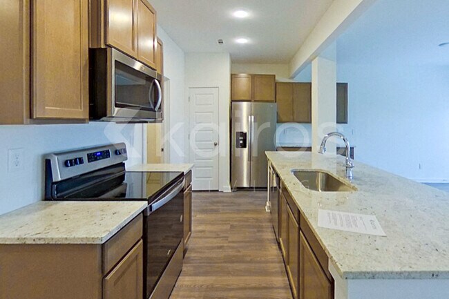 Building Photo - 6135 Taramore Ln NW