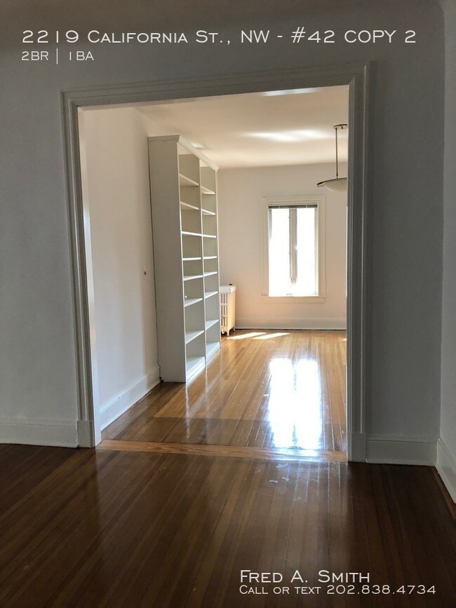 Building Photo - Huge Kalorama Two-Bedroom Available Now!