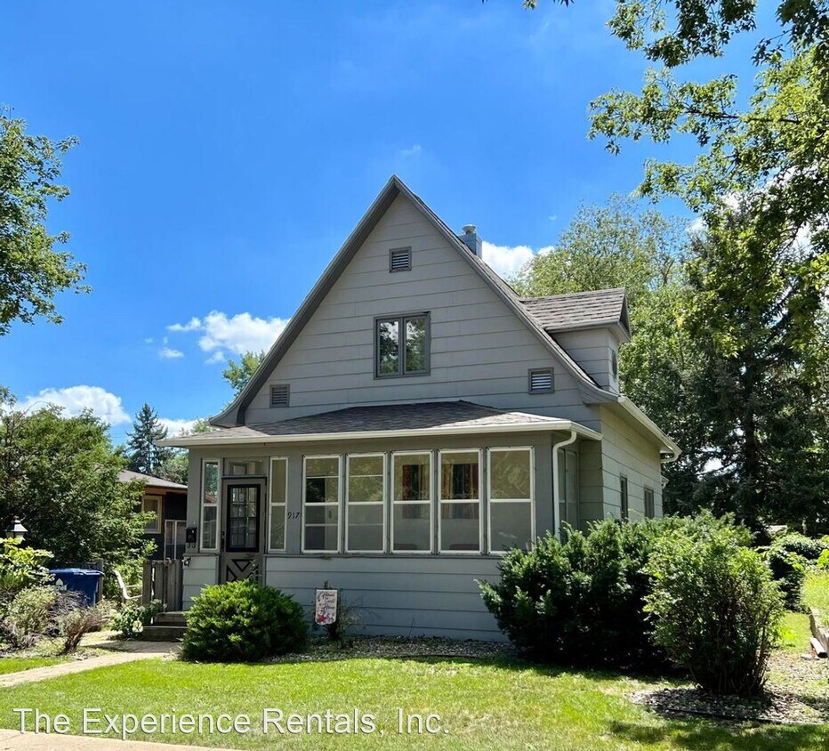 3 br, 1 bath House 917 E 5th Ave