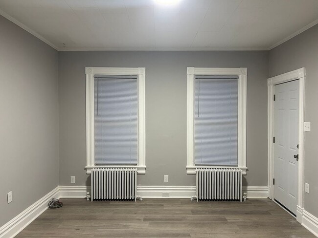 Building Photo - 108 1st Ave