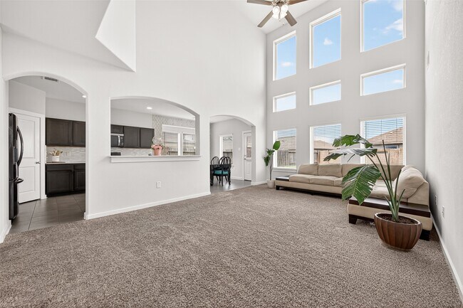 Foto del edificio - 6803 Alamitos Ct