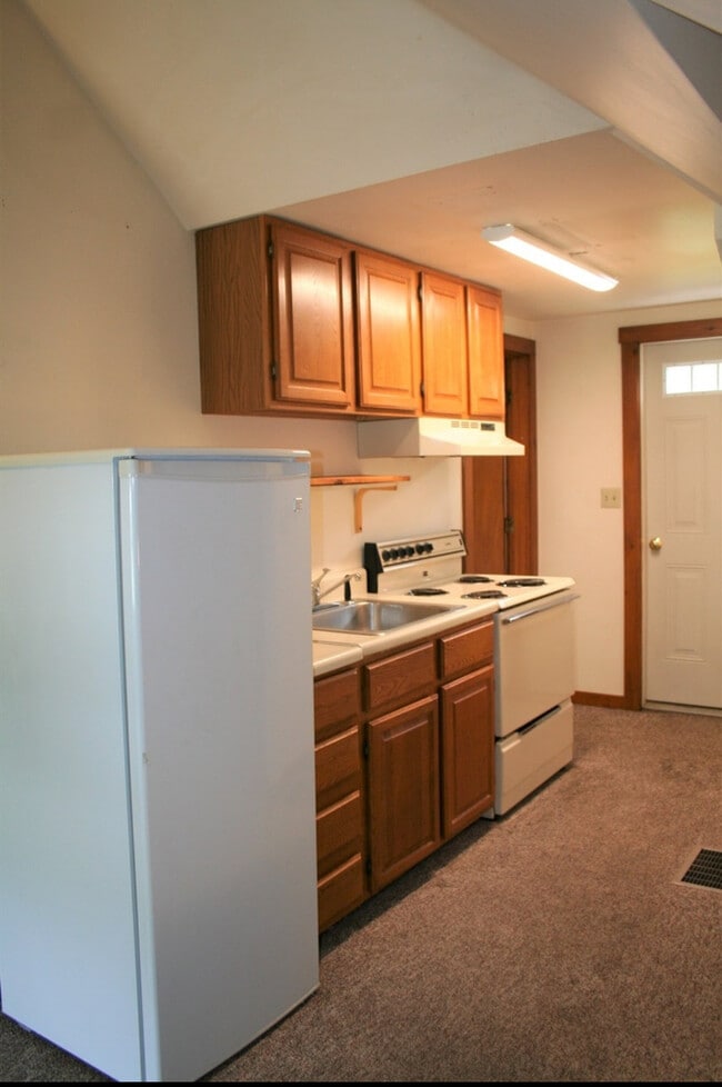 before new flooring ; - 429 S Windsor St