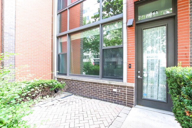 Foto del edificio - 945 N Kingsbury St