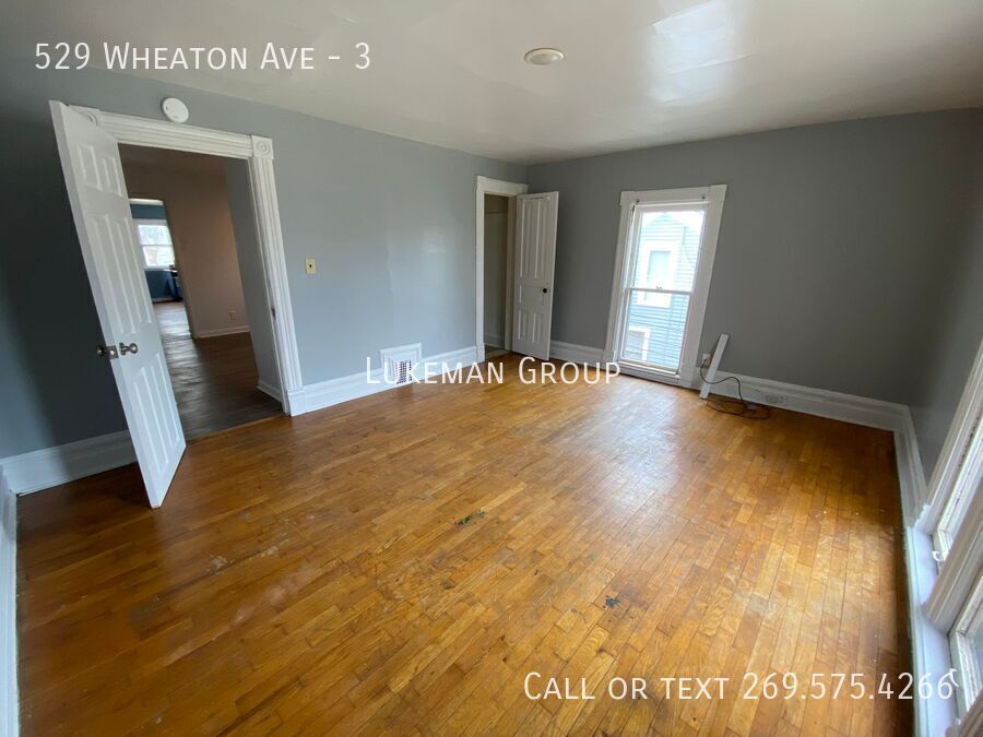 Foto principal - 529 Wheaton Ave