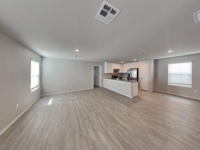 Foto del edificio - 7307 Cultivator Way