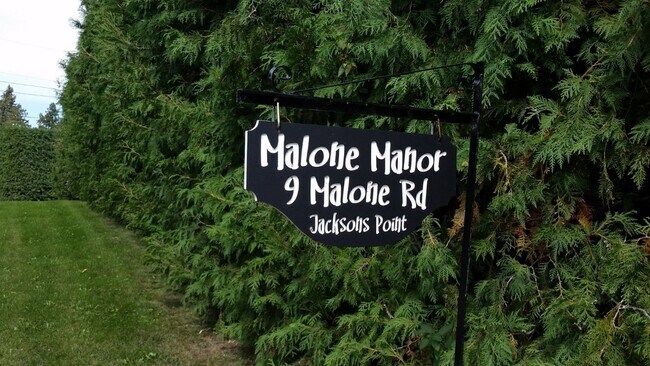 Photo du bâtiment - 9 Malone Rd