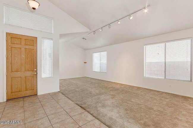 Building Photo - 6321 S 4 Peaks Pl