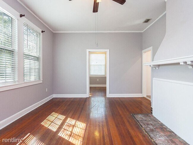 Foto del edificio - 1803 Landon Ave