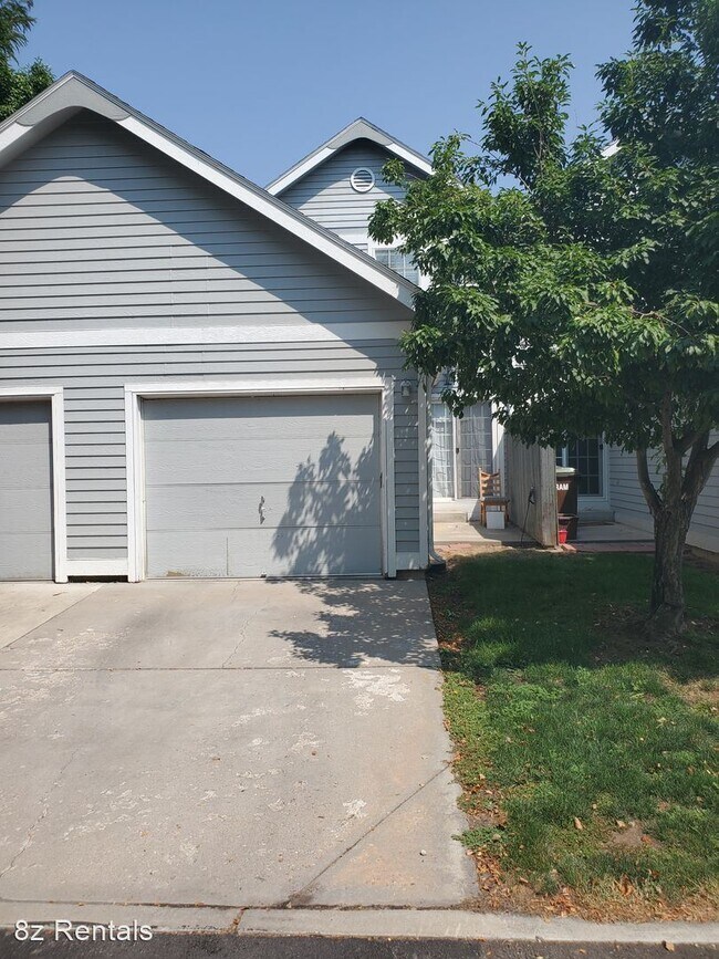 Foto del edificio - 2 br, 3.5 bath House - 1115 W Swallow Rd  ...