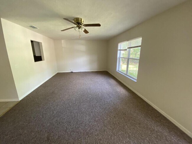 Foto del edificio - 1091 N Lion Cub Point