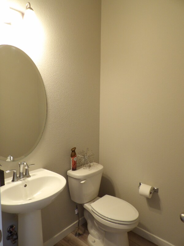 Photo - 10496 Kalama Dr House