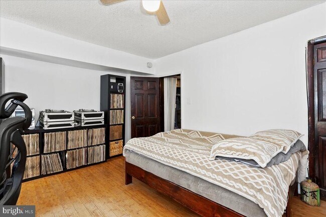 Foto del edificio - 2623 E Huntingdon St