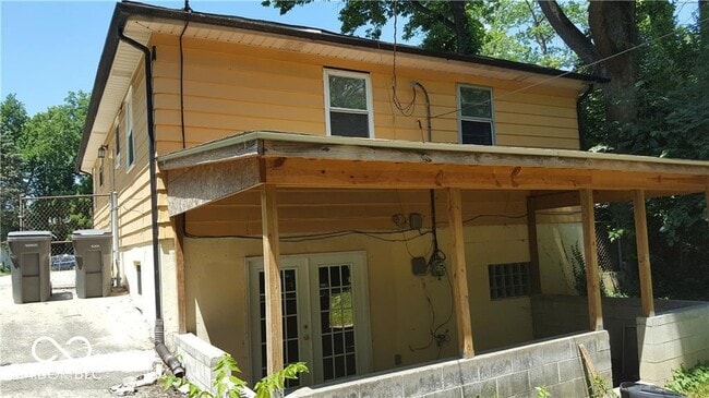 Building Photo - 3537 N Gale St