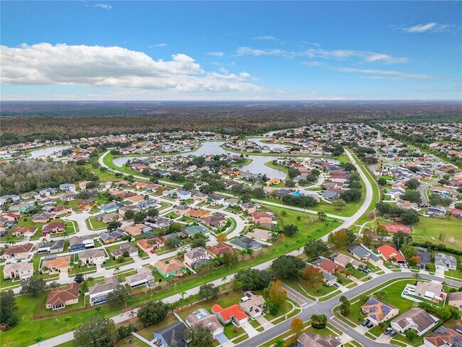 Building Photo - 2403 Hybrid Dr