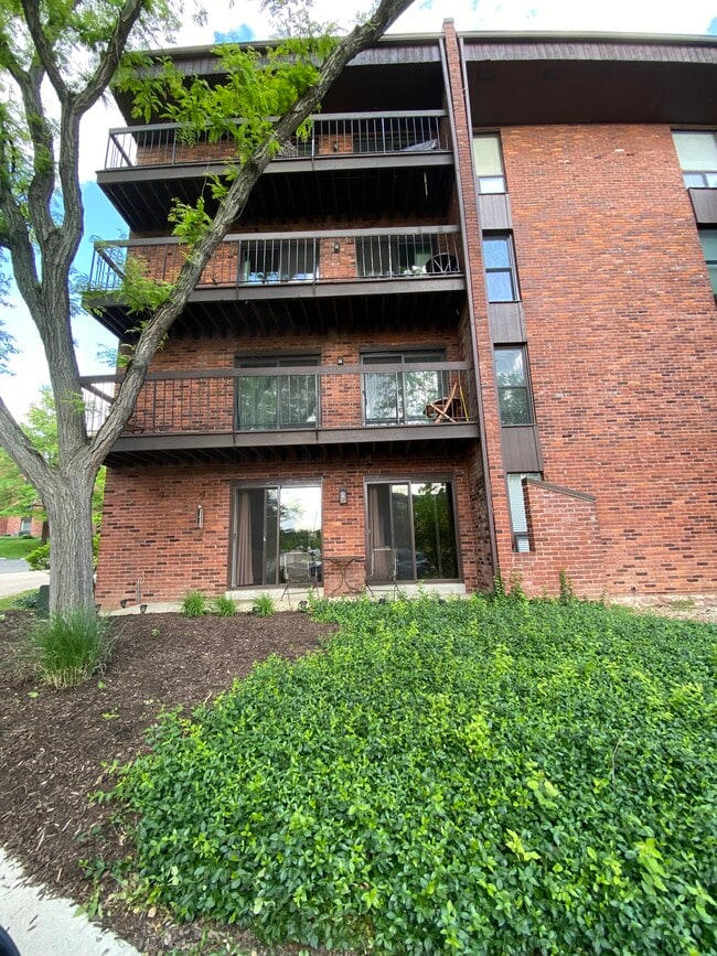 Balcony - 572 Coeur de Royale Dr