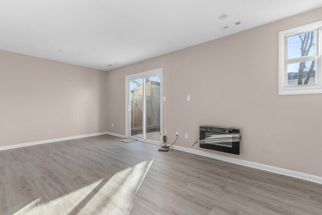 Building Photo - 1548 Sangaree Cir