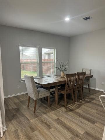 Building Photo - 860 Moonwake Dr