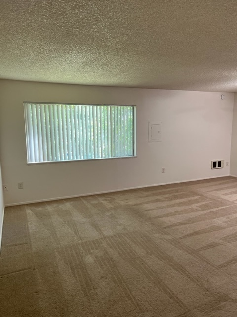Building Photo - 1433 NE Hogan Pl
