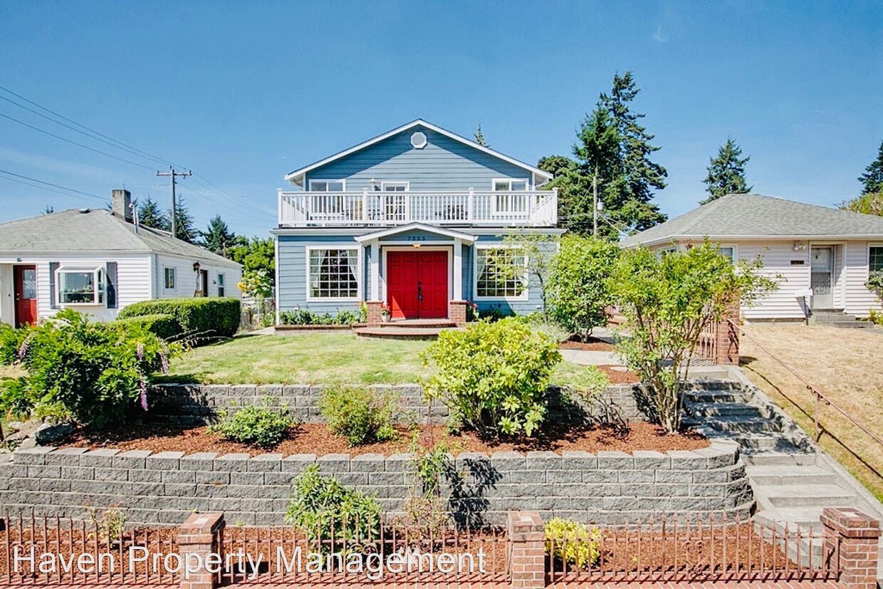 Foto principal - 5 br, 3.5 bath House - 7553 30th Ave SW