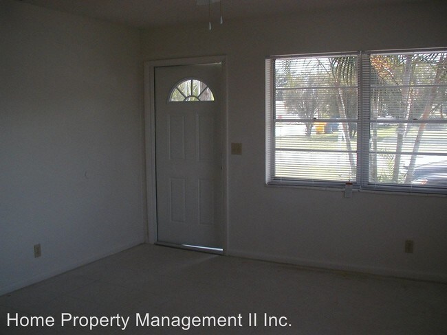 Building Photo - 2773 Hinda Rd