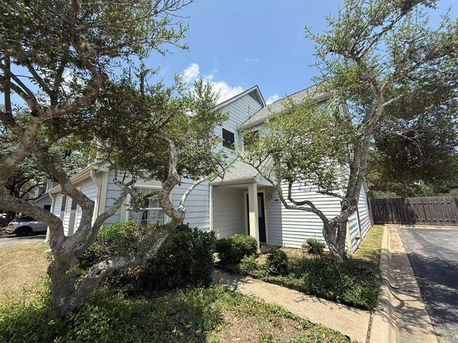 Building Photo - 8330 Fathom Cir