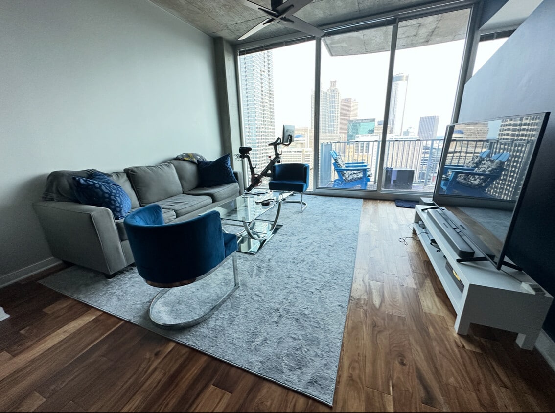 Foto principal - 400 W Peachtree St NW