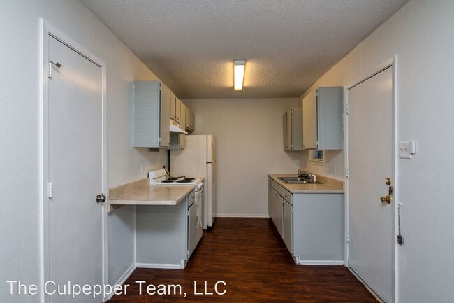 Building Photo - 2 br, 1 bath House - 1508 6th Avenue