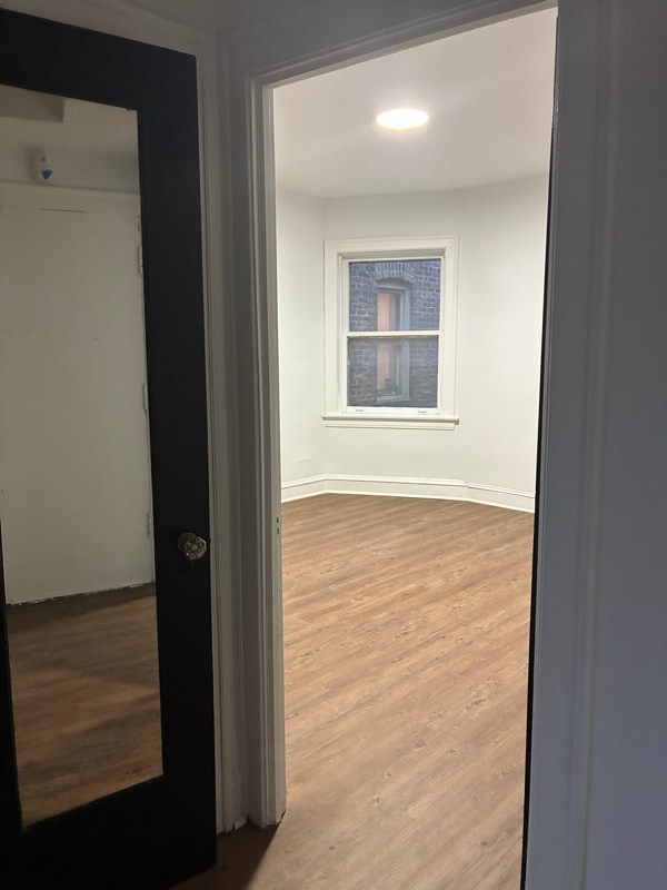 Foto del edificio - 7712 S Jeffery Blvd