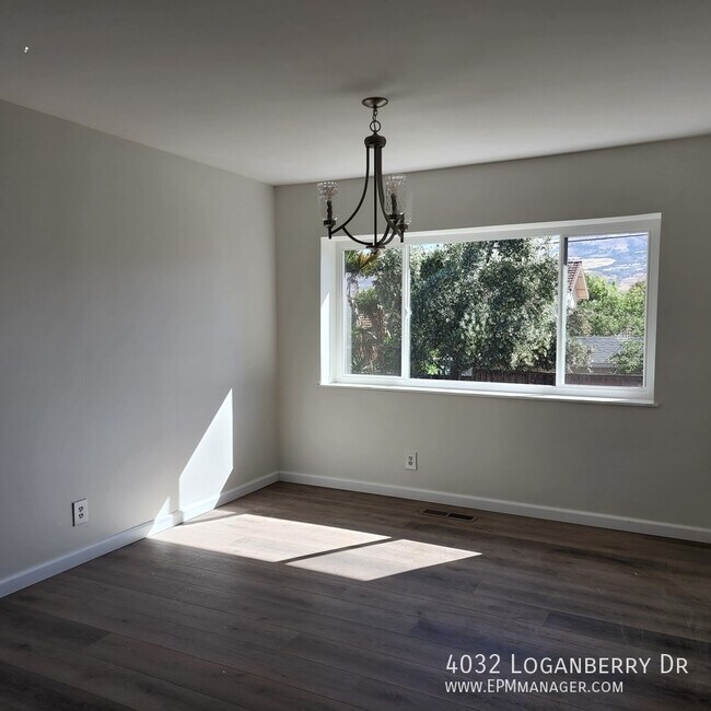 Building Photo - 4032 Loganberry Dr