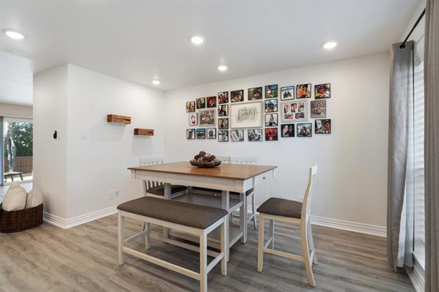 Building Photo - 4039 Hartford Dr