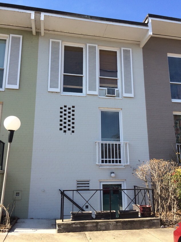 Front of home - 711 Delaware Ave SW