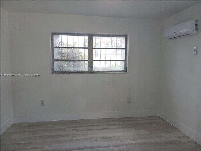 Building Photo - 5796 SW 5th St