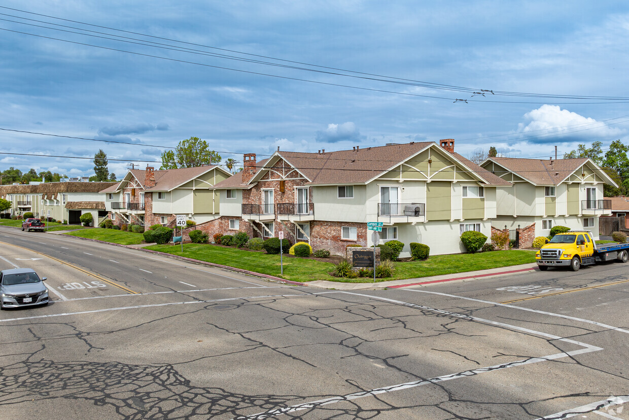 Primary Photo - Outrigger Apartments