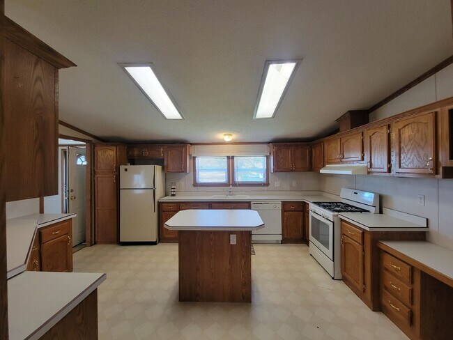 Foto del edificio - Large 3 bedroom in Oakwood