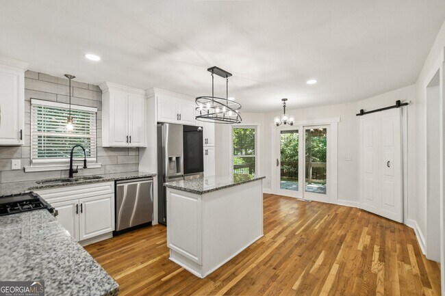 Foto del edificio - 2799 Brookcliff Landing NE
