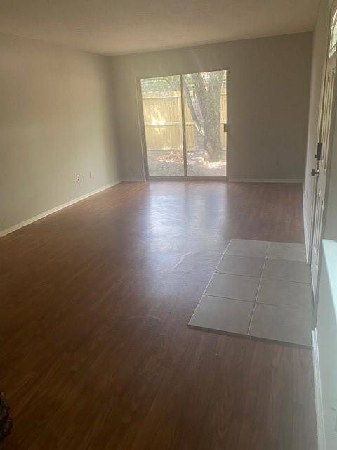 Building Photo - 12060 Mighty Oak Dr