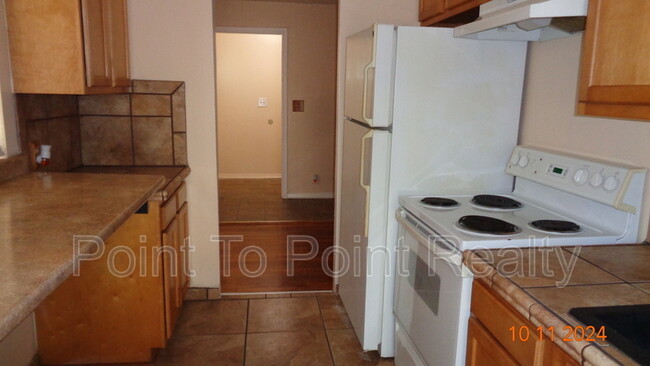 Foto del edificio - 1611 W 13th St