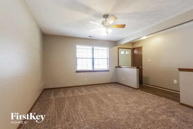 Foto del edificio - 8240 Parsley Ln